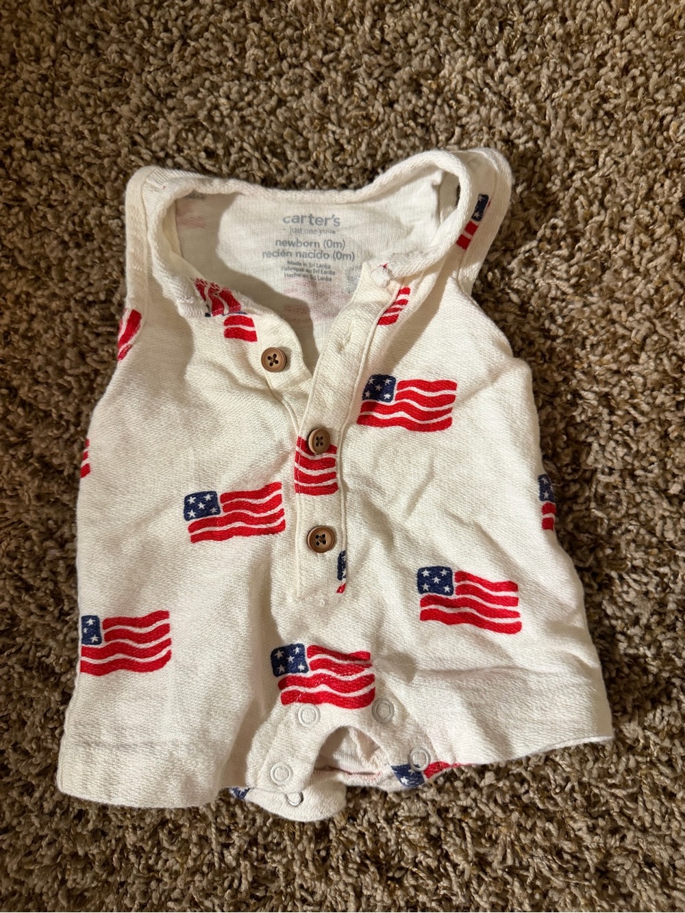 Carter's baby outfit